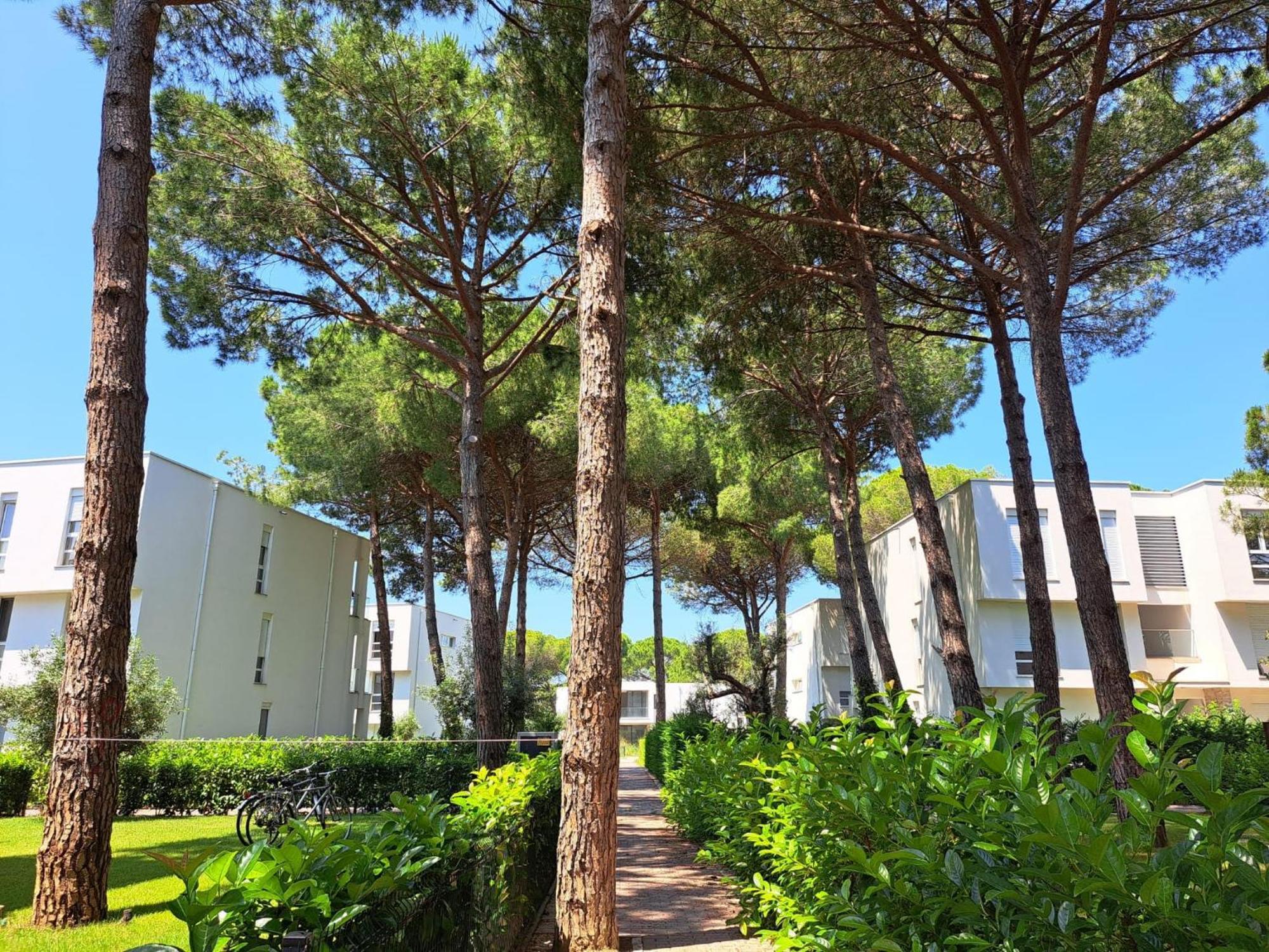 M&E Premium Apartments - San Pietro Durrës Extérieur photo