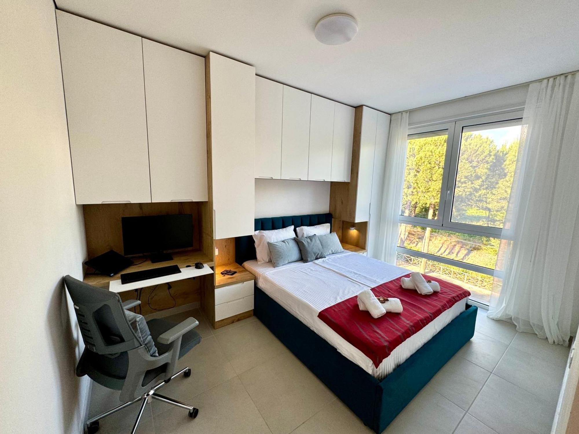 M&E Premium Apartments - San Pietro Durrës Extérieur photo